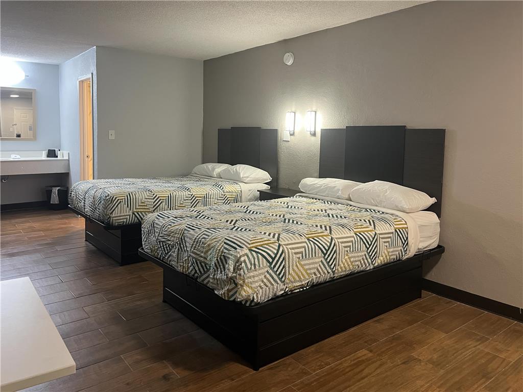 Studio 6 Suites Hurricane Wv - photo 17