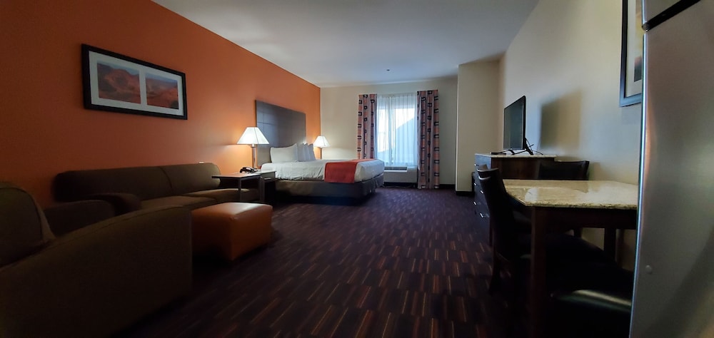 Home Away Suites - photo 11