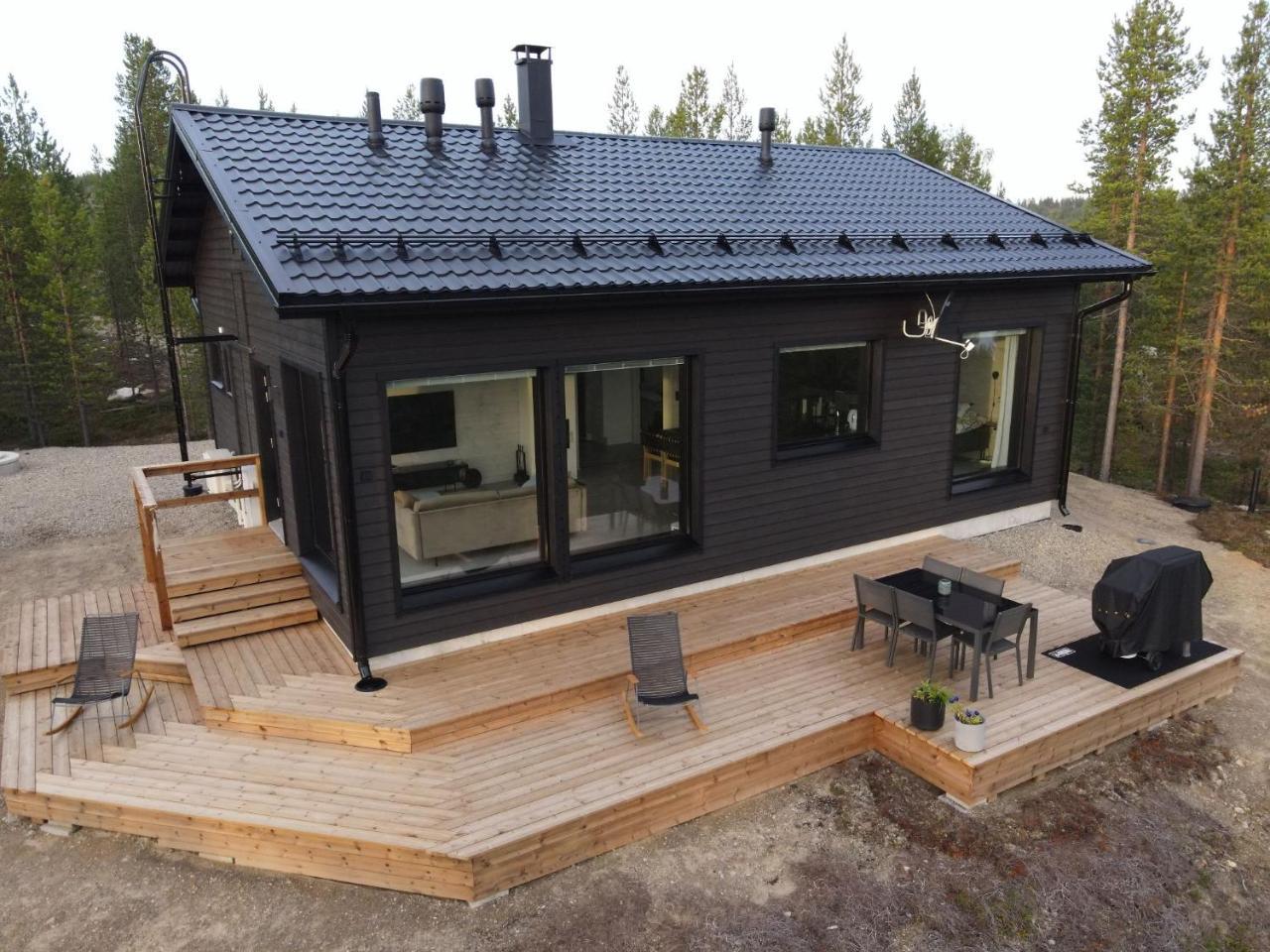 Villa Horihane Modern Villa with panoramic view — 4-Star Luxury Hotel in Ivalo, Finland