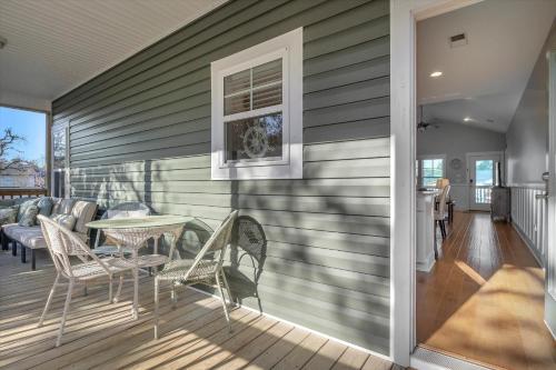 All Summer Long by Oak Island Accommodations - photo 27