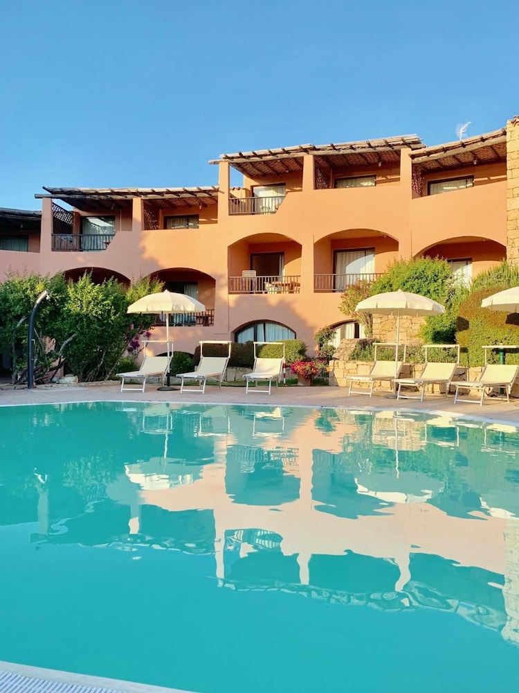 Green Park Hotel — 4-Star Luxury Hotel in Arzachena, Italy