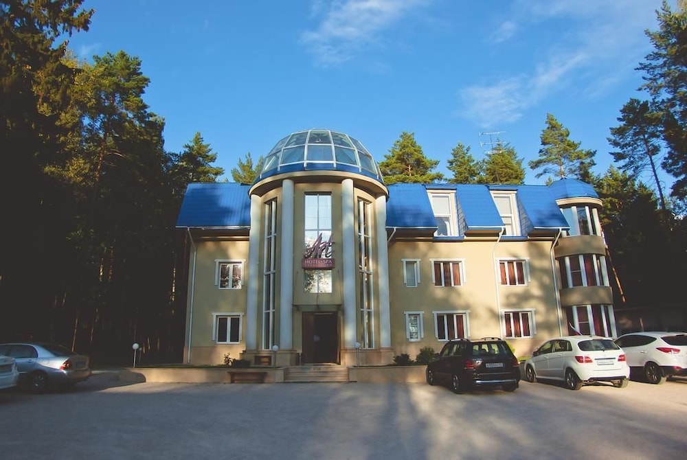 Art Hotel Karaskovo — hotel in Maloyaroslavets