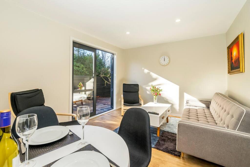 Family friendly 10min drive to Chch city centre — 4-Star Luxury Hotel in Christchurch, New Zealand