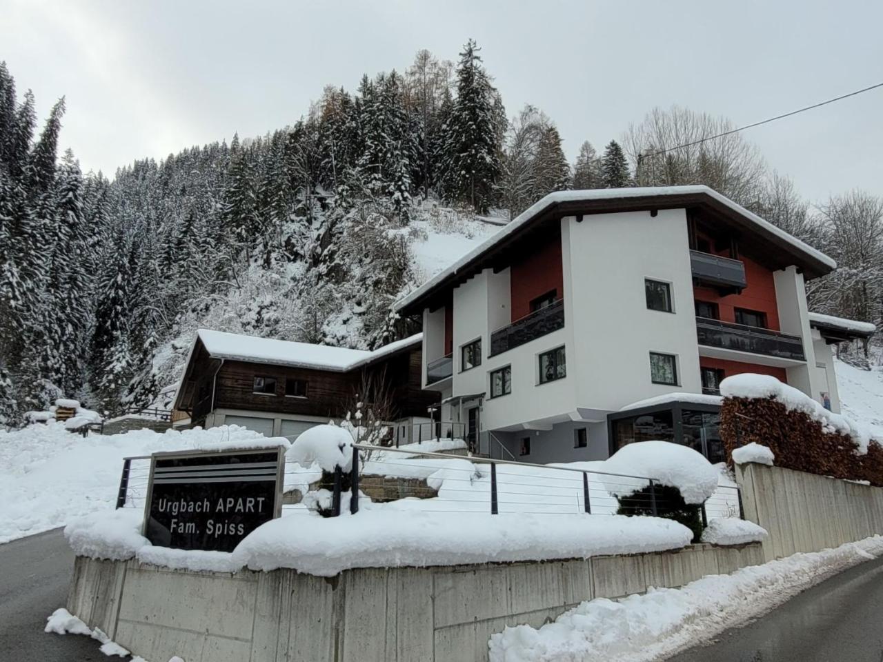 Apartment Urgbach Apart 1 by Interhome — 4-Star Luxury Hotel in Landeck, Austria