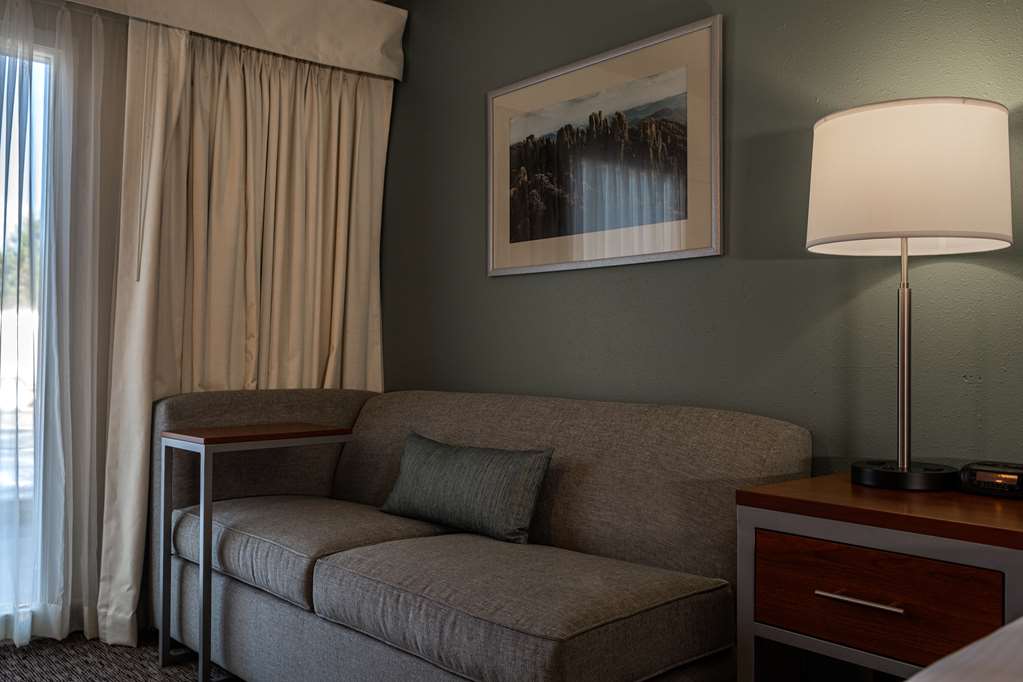 Best Western Buffalo Ridge Inn - photo 36