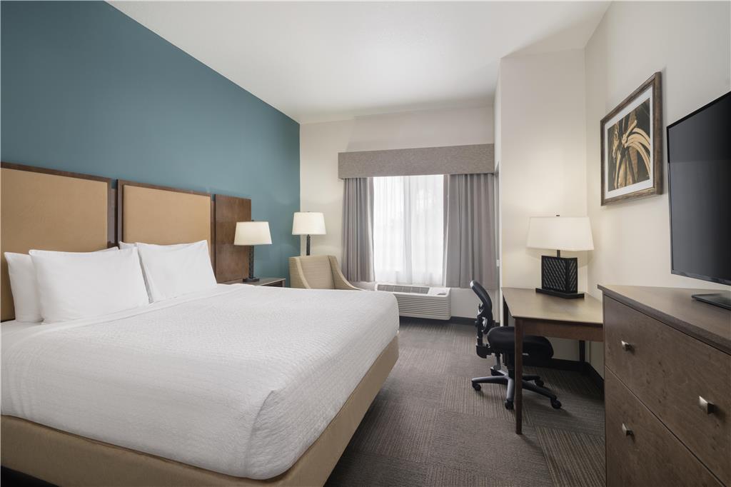 Best Western Plus Frontier Inn - photo 9