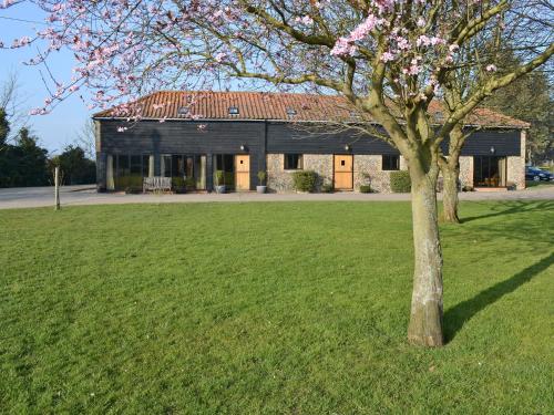 The Granary E3567 - carbon neutral hotel in Unknown City