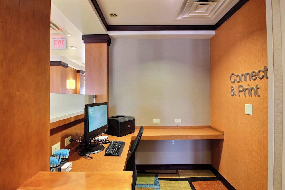 Fairfield Inn & Suites by Marriott Milwaukee Airport - photo 137