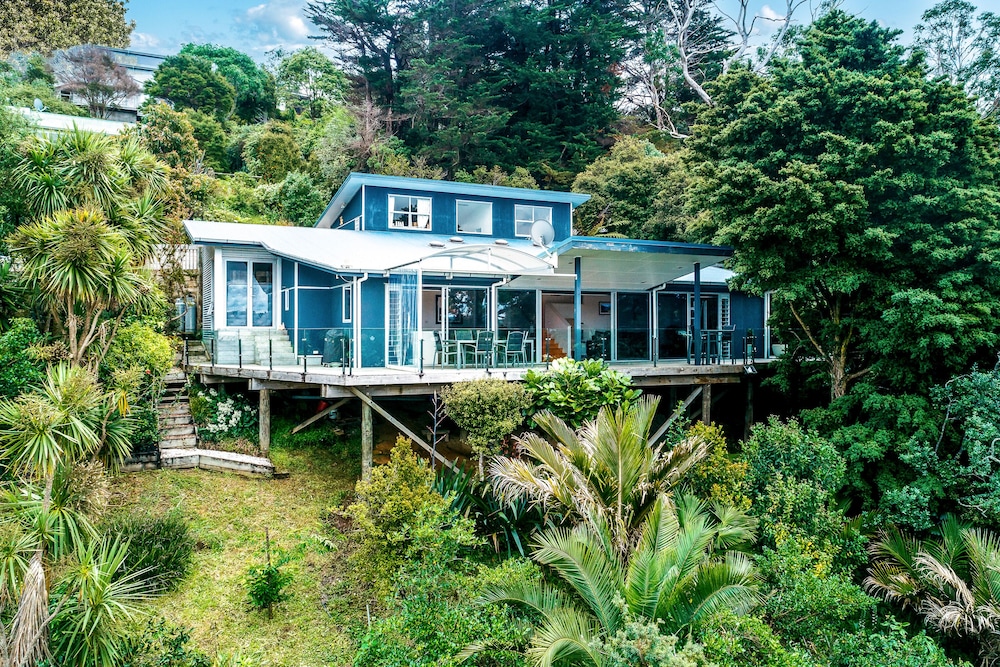 Bay View on Burrell close to beaches — Auckland — photo 2