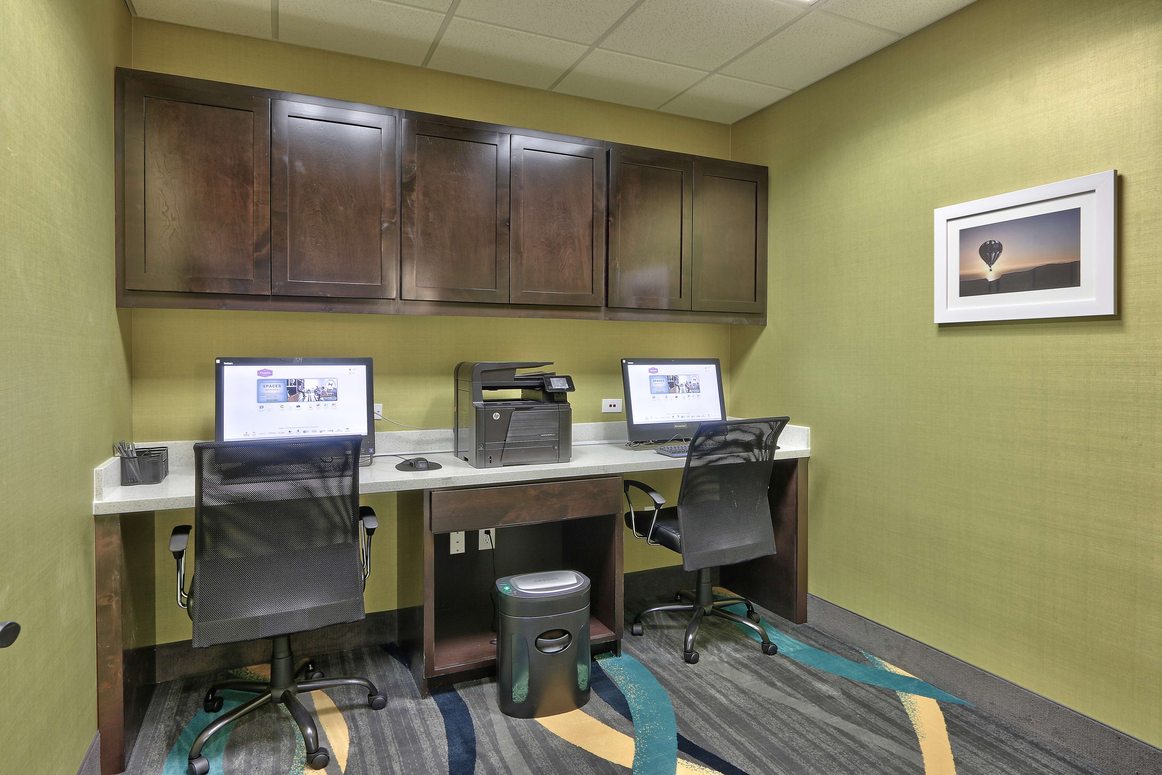 Hampton Inn & Suites Albuquerque Airport - featured photo