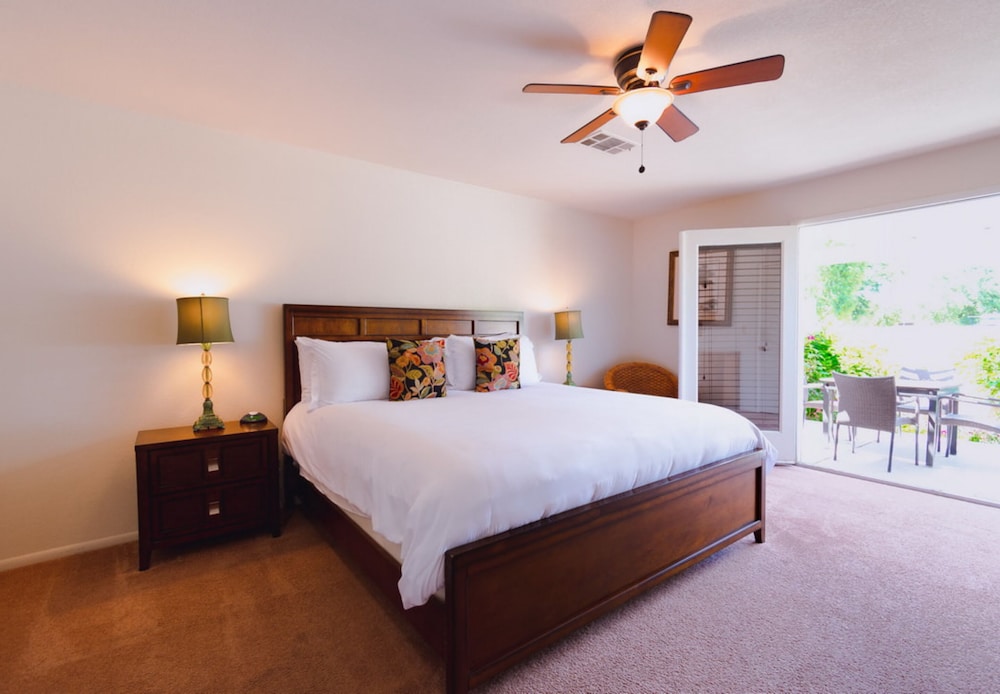 The Villas at Emerald Desert RV Resort - photo 8