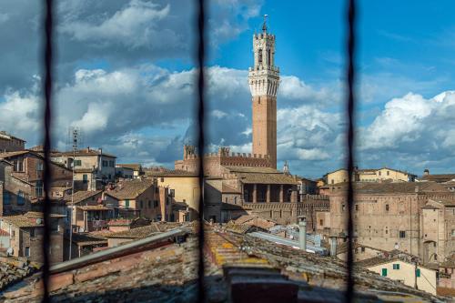 Pearl n 5 — 4-Star Luxury Hotel in Siena, Italy
