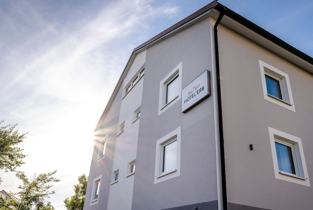 Boutique Hotel Erb München Parsdorf — hotel in Vaterstetten