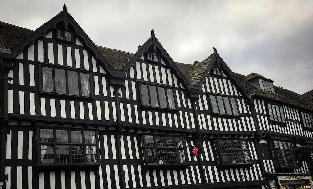 The Three Gables — 4-Star Luxury Hotel in Stratford-Upon-Avon, United Kingdom
