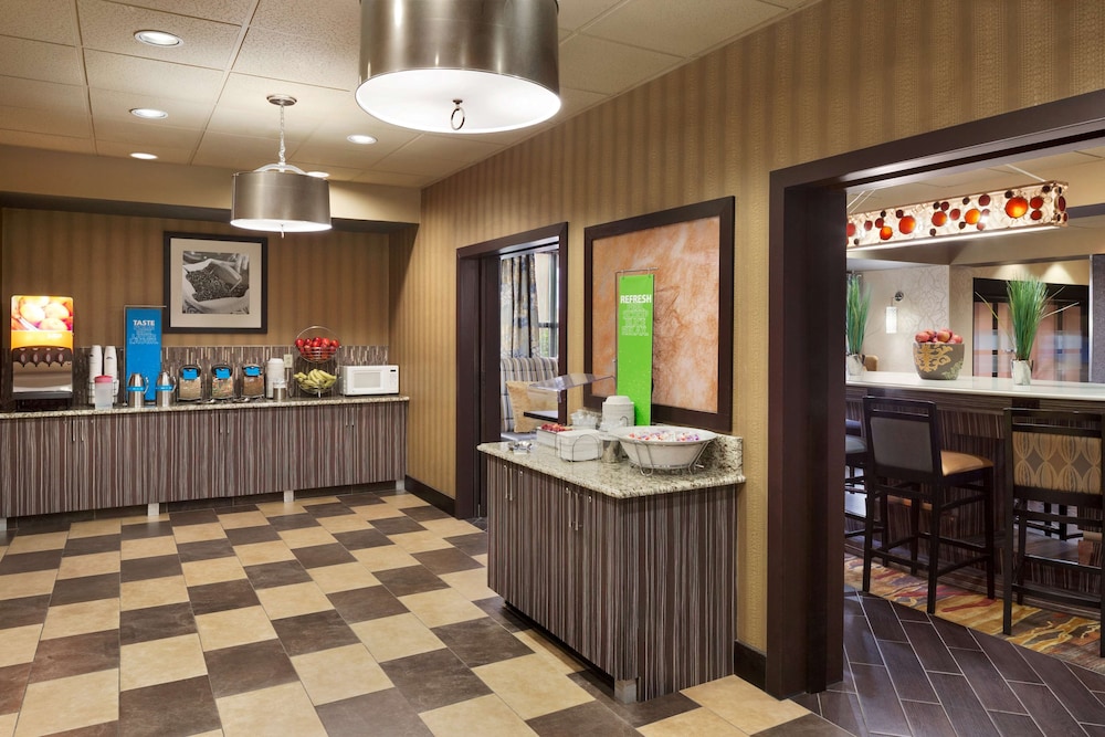 Hampton Inn Pell City - photo 25