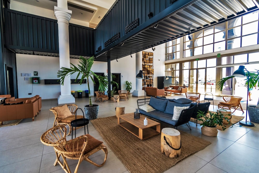 Coral Cotillo Beach — 4-Star Luxury Hotel in El Cotillo, Spain