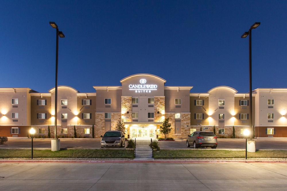 Candlewood Suites New Braunfels by IHG - photo 16