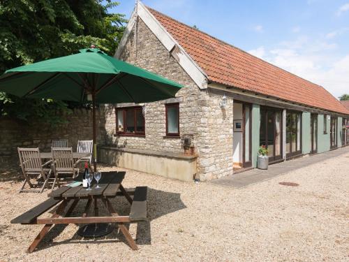 Bramble Cottage — 4-Star Luxury Hotel in Radstock, United Kingdom
