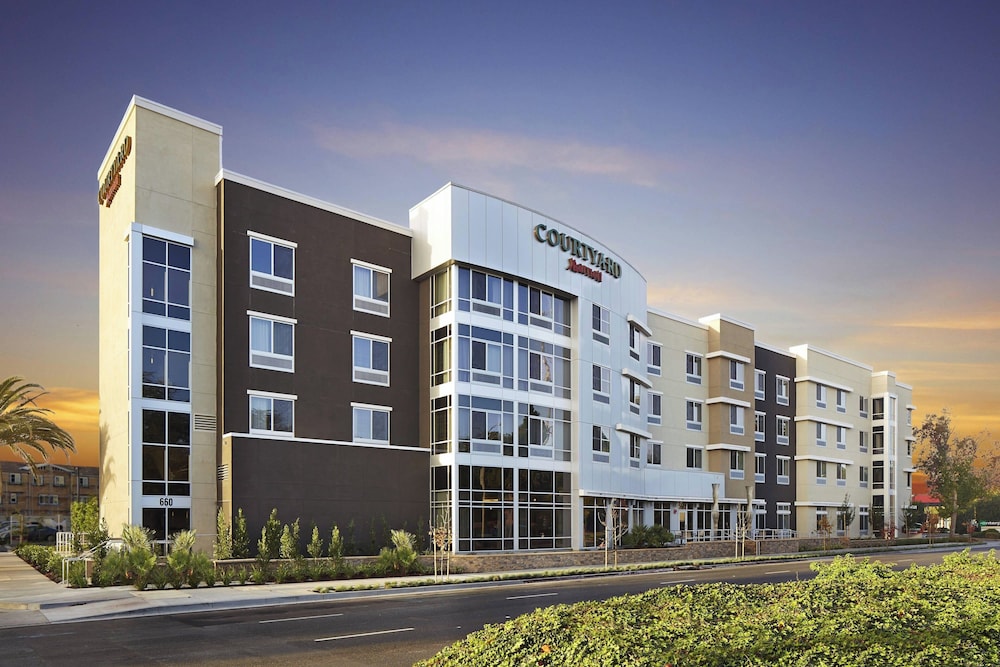Courtyard By Marriott Sunnyvale Silicon Valley — Sunnyvale