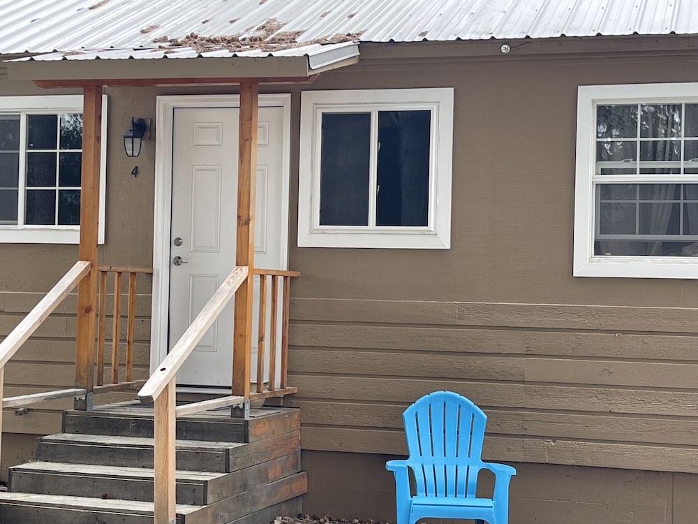 Kootenai Valley Motel - photo 88