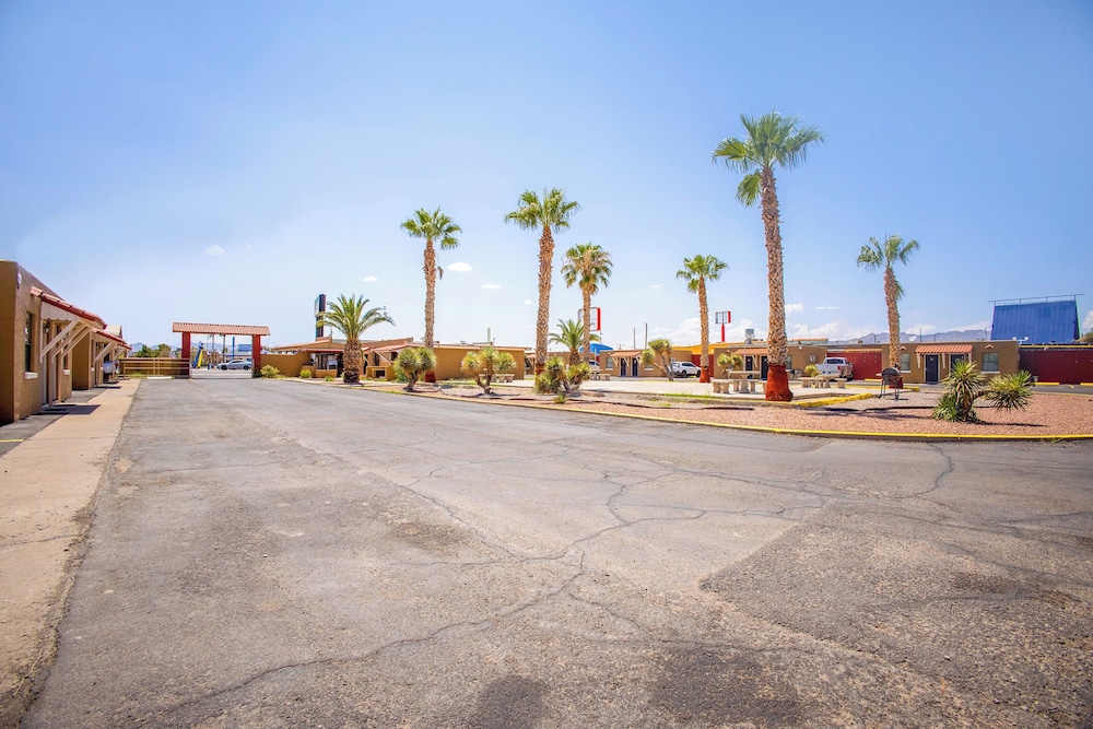 Sands Motel By OYO El Paso near Airport - photo 46