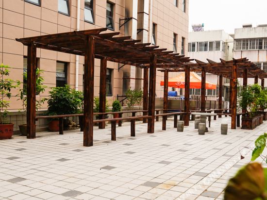 Kangle Mumianwan Hotel in Pizhou, People's Republic of China