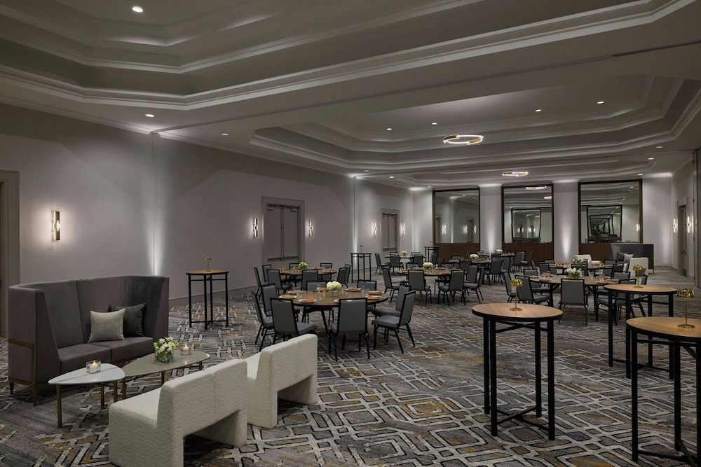 Marriott Denver Airport at Gateway Park - photo 45