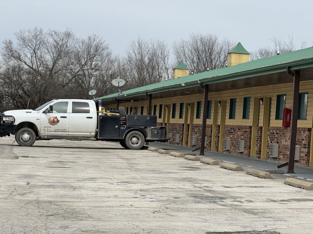 Kansas Inn Independence - photo 29