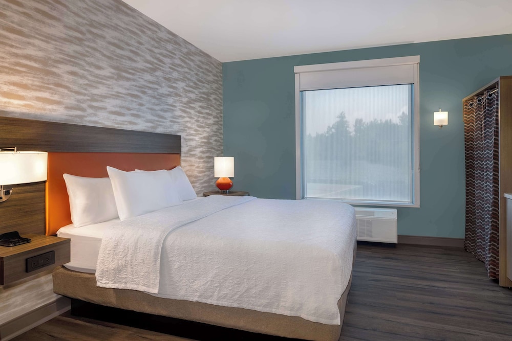 Home2 Suites by Hilton Bristol - photo 8