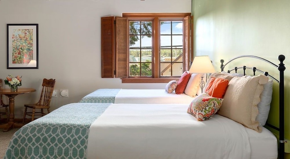The La Conner Inn - photo 12