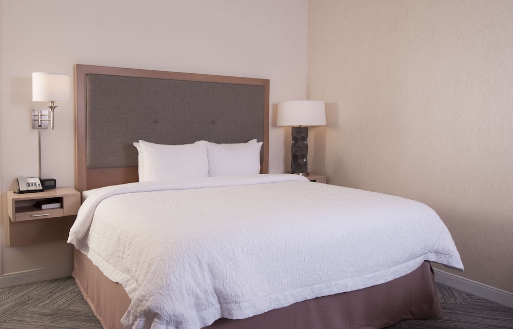 Hampton Inn & Suites by Hilton Augusta Washington Rd - photo 17