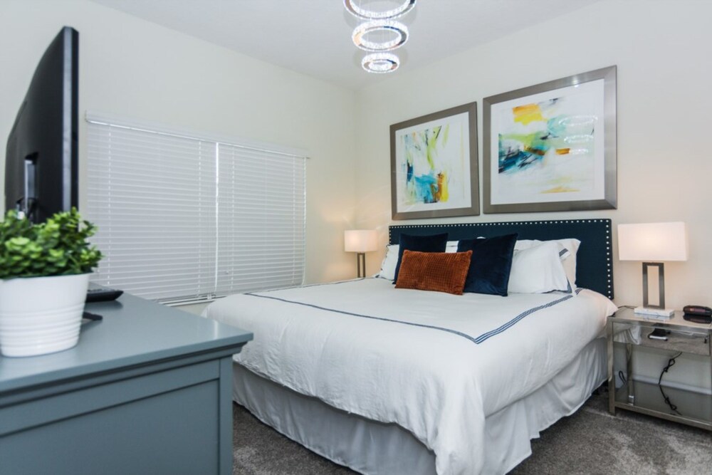 4 Bedrooms 3 Bathrooms Storey Lake 4809 Ll - photo 5