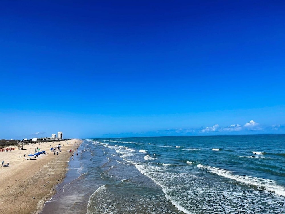 Holiday Inn Resort South Padre Island Beach Front by IHG - photo 145