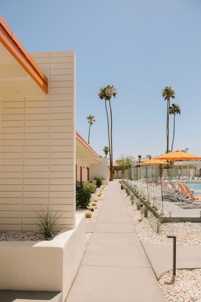 Mojave Resort Adults Only - photo 84
