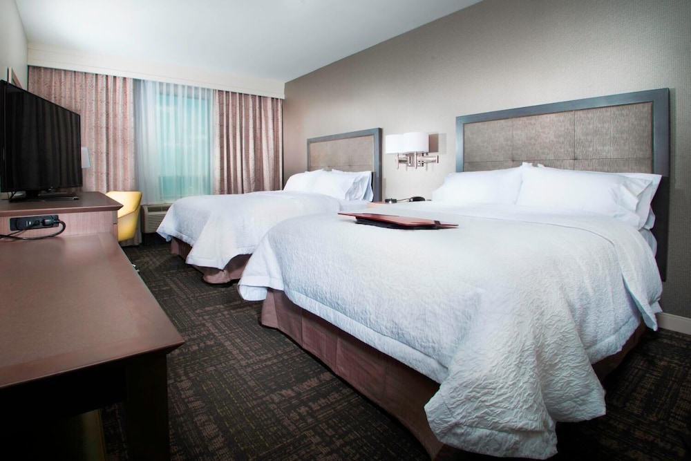 Hampton Inn & Suites La Porte - photo 13