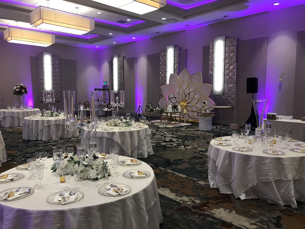 DoubleTree By Hilton Baltimore North Pikesville - photo 70