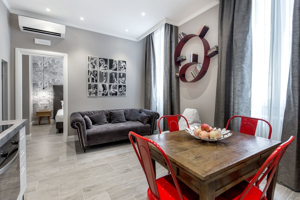 Bell Tower Apartment - carbon neutral hotel in Florence