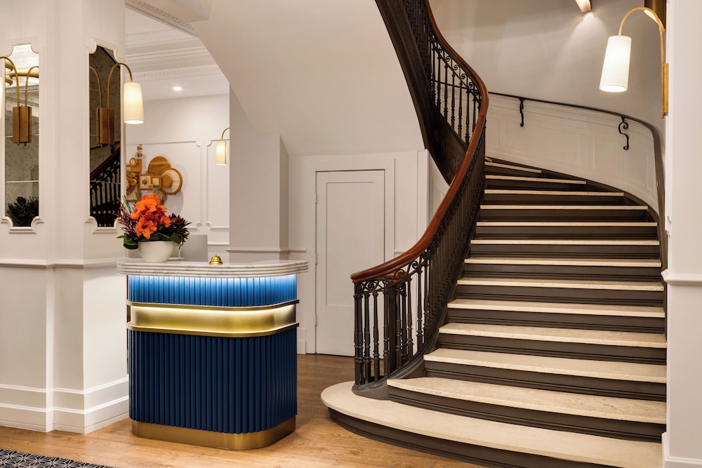 Dylan Hotel Nyc - photo 2