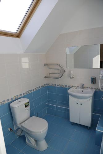 Hotel Pioner - carbon neutral hotel in Uray