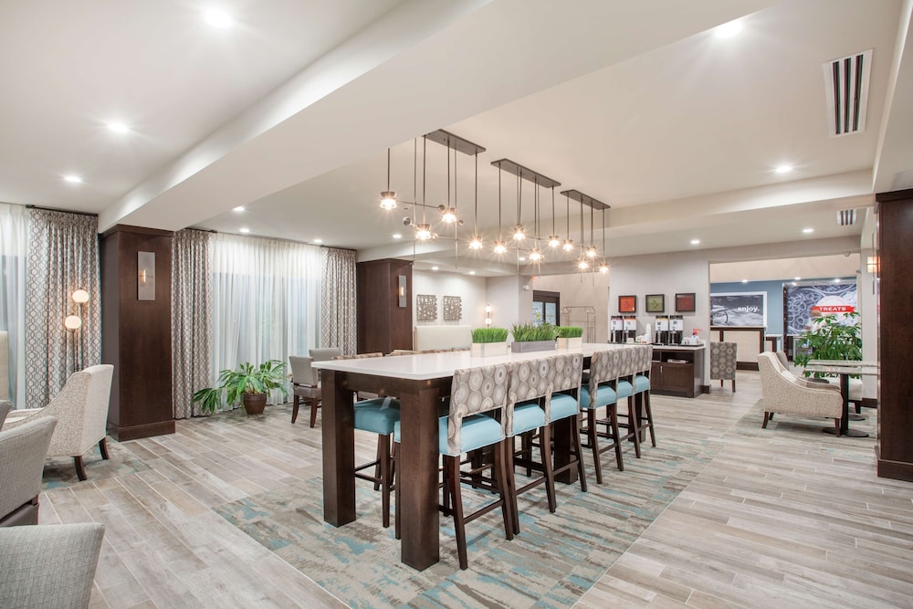 Hampton Inn Rochester Penfield - photo 2