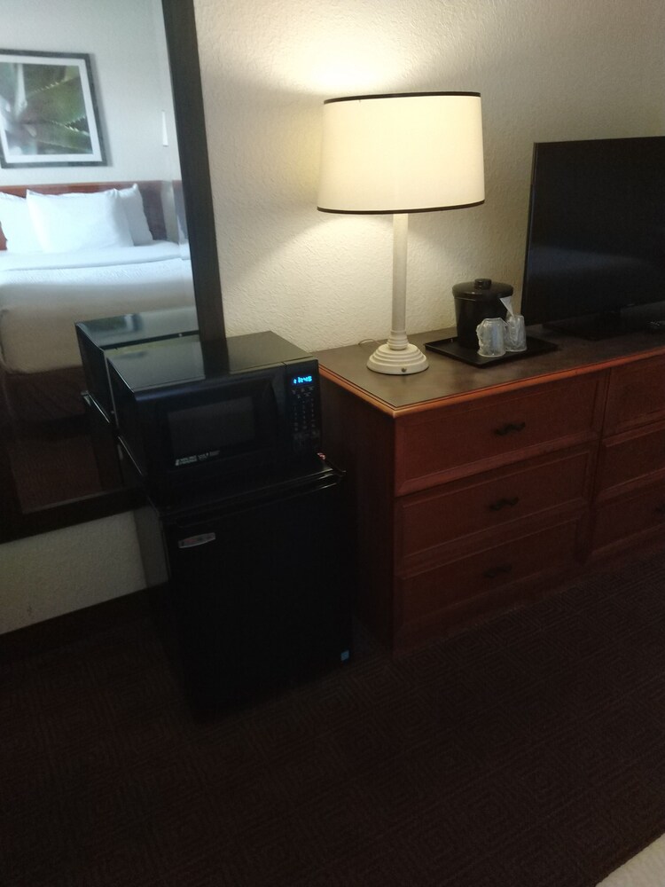 Travelodge by Wyndham Mobile - photo 13