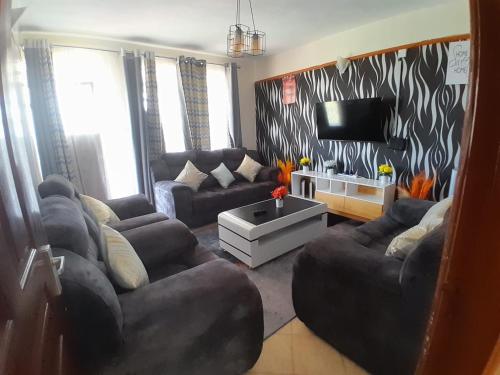 Shukrey palace 2 - last minute hotel in Nakuru