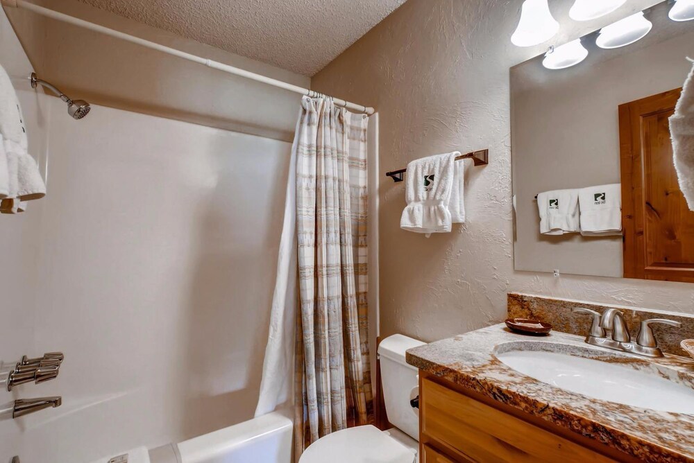 Ski Inn Condominiums by Resort Lodging Company - photo 72