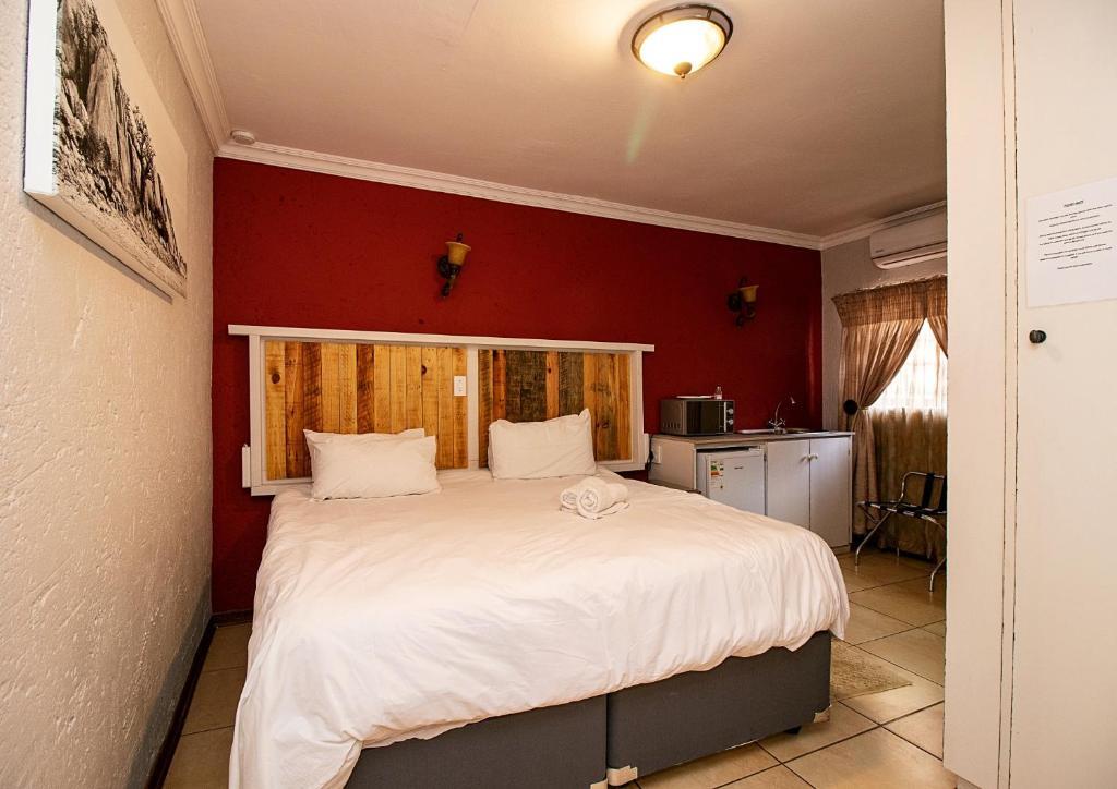 The Doors Inn — hotel in Mokopane
