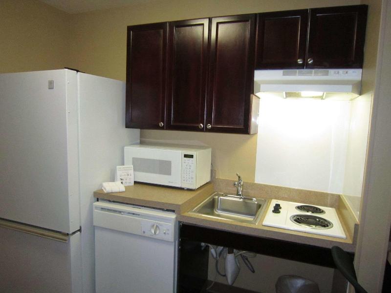 Extended Stay America Suites Kansas City Lenexa 87th St - photo 27