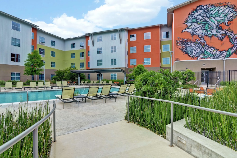 Homewood Suites by Hilton TechRidge Parmer @ I 35 - photo 25
