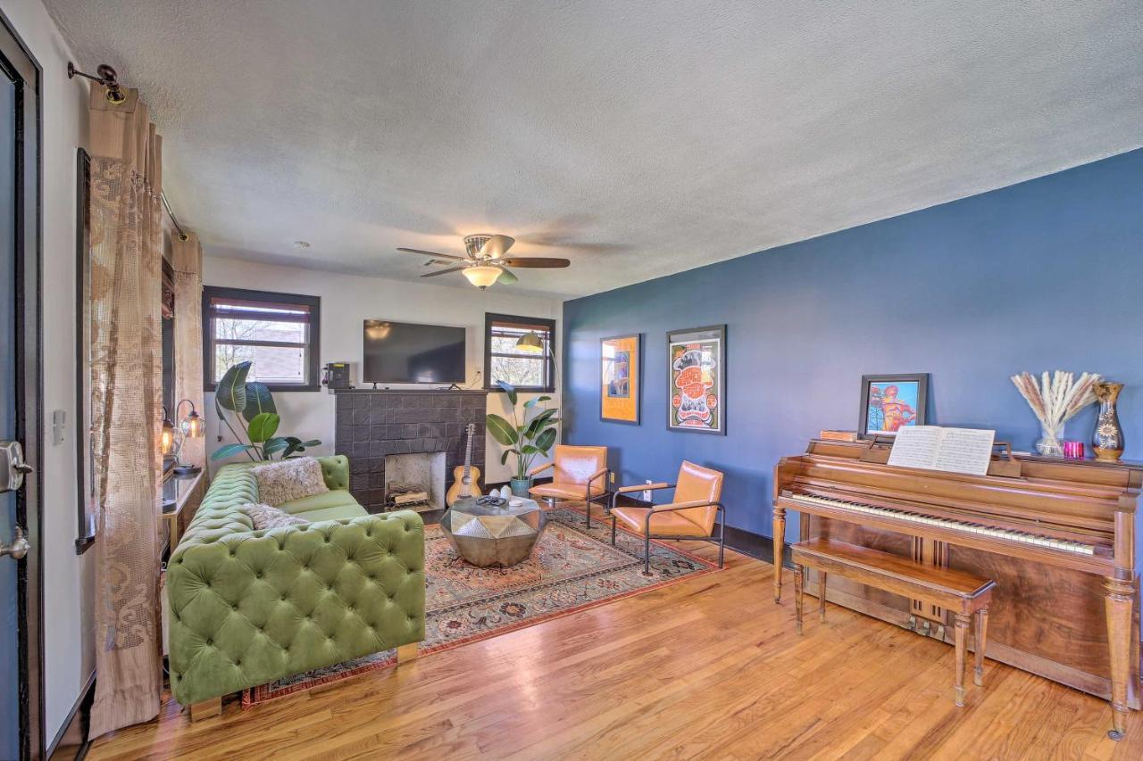 Amazing Musical Abode in Expo Square Neighborhood - photo 4