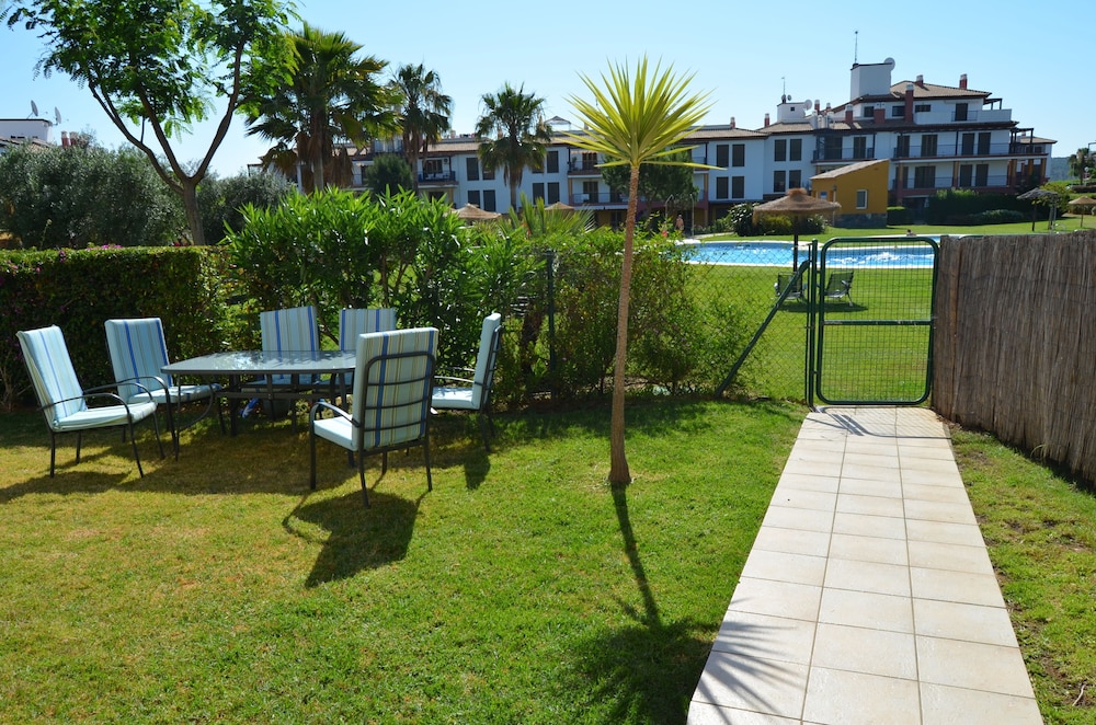 Esurigolf Pequeño paraiso en el Algarve Español — 4-Star Luxury Hotel in Ayamonte, Spain
