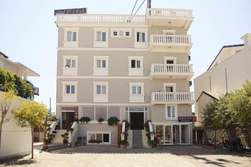 Hotel Floga - carbon neutral hotel in Shkoder