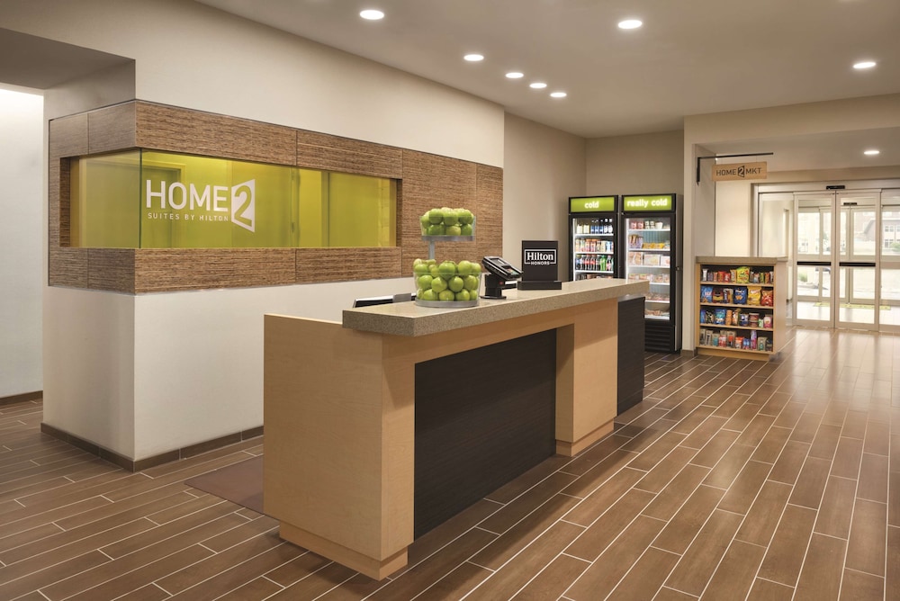 Home2 Suites Iowa City Coralville - photo 4